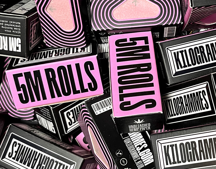 Rouleaux de 5 mètres signés Kilogrammes.